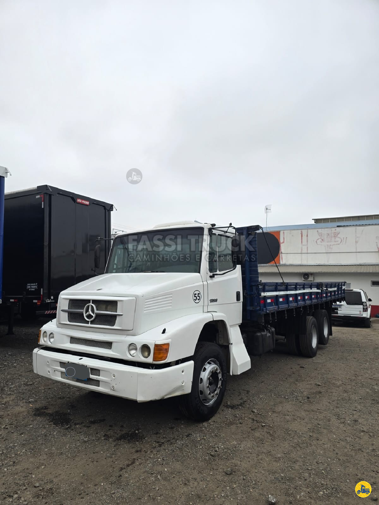 CAMINHAO MERCEDES-BENZ MB 1620 Carga Seca Truck 6x2 FassiTruck SAO PAULO SÃO PAULO SP